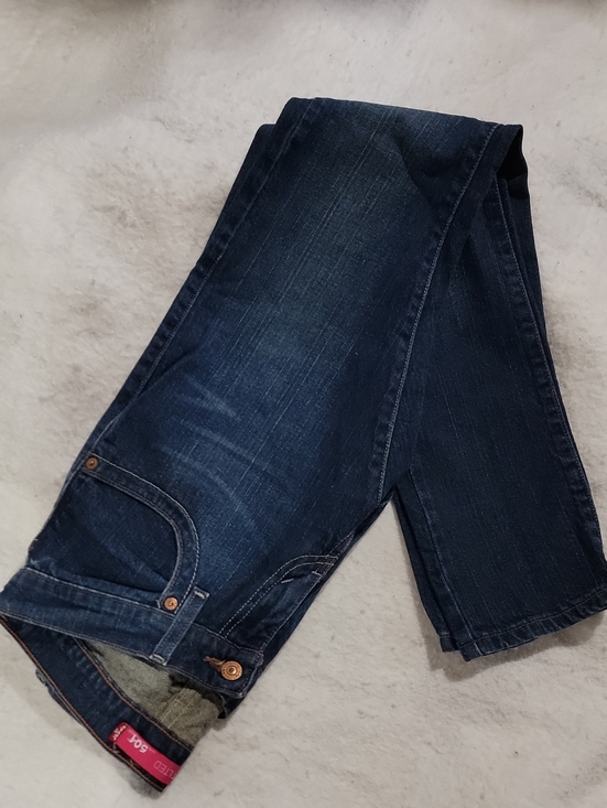 Levi's Denim - Levi's Women's Skinny Jeans in Dark Blue Wash